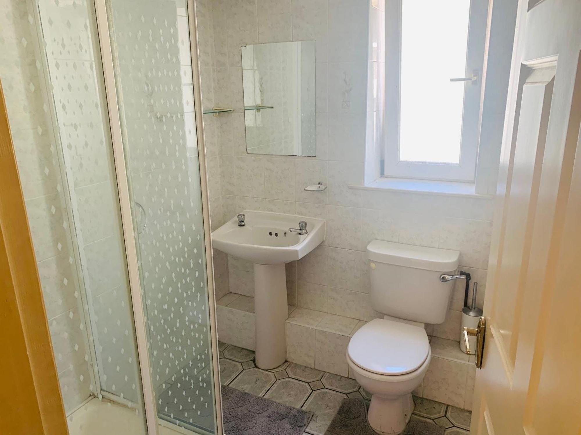 Sea View Flat Cobh Apartamento Exterior foto